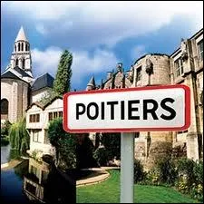 Nous sommes devant le panneau Poitiers. Il existe deux gentil�s. Lequel est le plus utilis� et surtout le plus connu ?