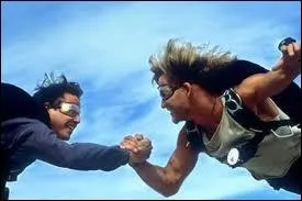 Quel film de 1991 runit Keanu Reeves et Patrick Schwayze ?