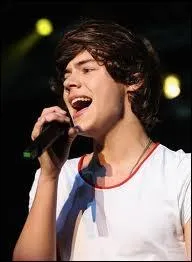 Son signe astrologique est ...