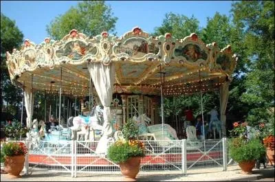 Le rve des enfants. Mais quel seul animal ne peut-on pas monter ?