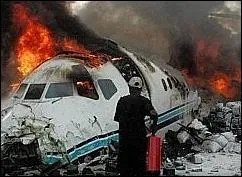 Qui a échappé à un crash d'avion ?