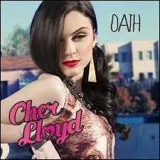 Avec qui a-t-elle fait un duo ?