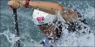 Quel est le seul athlte franais  avoir dcroch trois mdailles d'or olympiques dans la mme discipline ?