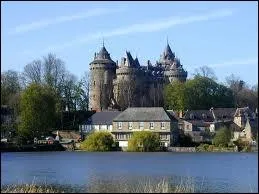 A Combourg, les habitants portent le nom de ...