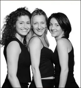 Quel tait le nom du trio fminin dans lequel Florence Foresti a dbut, avant d'entamer une carrire en solo ?