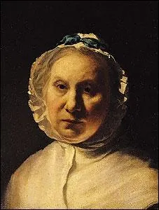 Elle a des cerises sur son chapeau la vieille. Elle se fait croire que c'est l't, au soleil on se sent rassur...