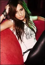 Elle a sorti deux albums. Comment s'appellent-ils ?