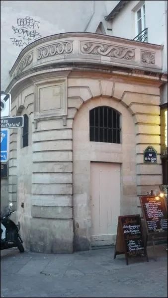 O est situe cette fontaine ?