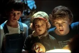 Qui est ce personnage (lui  droite) ?