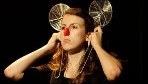 Qui a cr l'mission ?