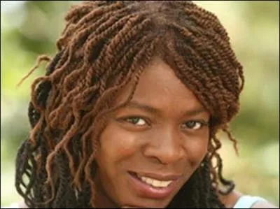 Et elle, c'est qui alors ?