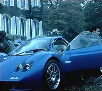 Une Pagani Zonda dans un film sur la comptition automobile adapt de La BD ... .