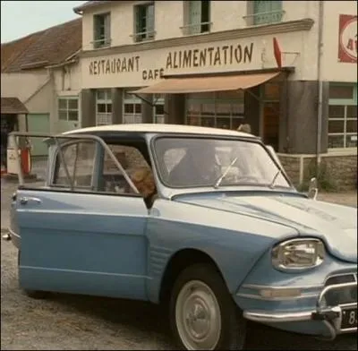 L'Ami 6 Citron de Georges, ancien combattant de la guerre d'Indochine un brin raciste... .