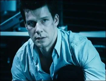 Qui est l'cologiste amen au hive par le commando ?