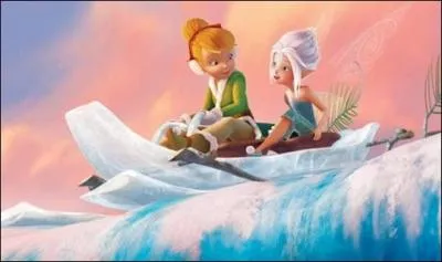 C'est une petite fe qui affronte des preuves terribles avec ses amies.