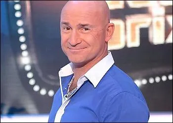 Quelle est cette personne ?