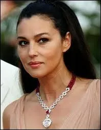 Quel ge a Monica Bellucci ? (2012)