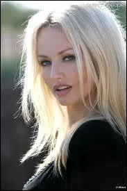 Quand Adriana Karembeu est-elle ne ?