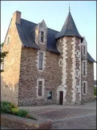 Les habitants d'Ecouflant sont les ...