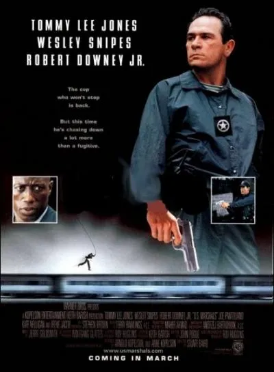 Ce thriller amricain ralis par Stuart Baird en 1998, est une suite du film Le Fugitif mais sans en reprendre le personnage du   Dr Kimble  , avec Tommy Lee Jones, Wesley Snipes ... .