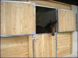 Quand on entre dans le box il faut...