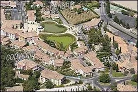 Je termine cette premire partie par la commune de Saint-Clment-de-Rivire. Comment s'appellent ses habitants ?