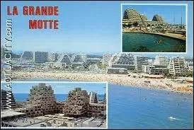 Je vous envoie une carte postale de La Grande-Motte, o les rsidents sont les ...