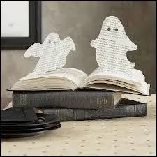 Dans la maison, les fantmes prennent vie par la magie d'une paire de ciseaux et... ?