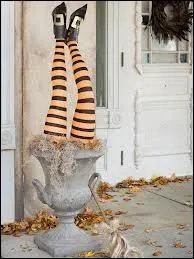 Plus ol ol mais tonnant, il s'agit peut-tre d'une descente de balai un peu rapide (et un peu rate)... ?