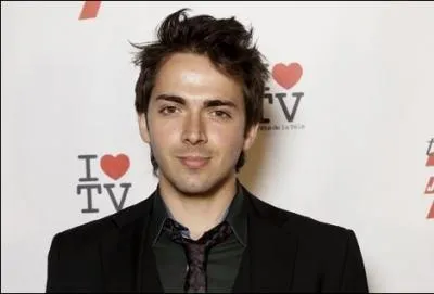 Comment s'appelle-t-il ?