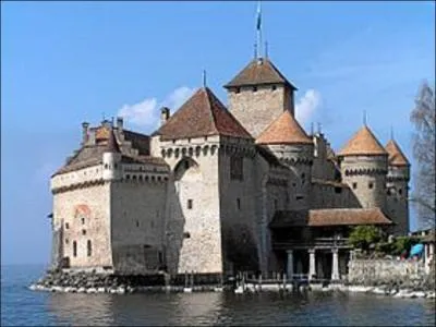 On peut retrouver un chteau inspir du chteau de Chillon (ci-contre) dans l'album :