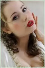 Comment s'appelle-t-elle dans : 1789 les amants de la Bastille ?