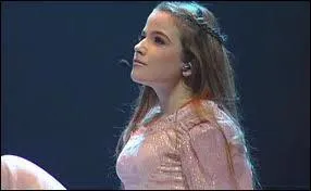 Comment s'appelle Ccilia Cara dans la comdie musicale : Romo et Juliette ?