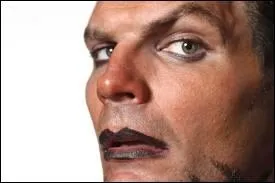 Quel est son adresseTwitter ?