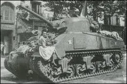 De quel type de chars disposait-il ?