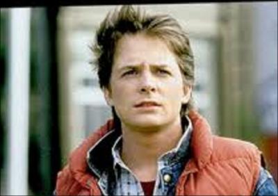 Quel acteur interprète Marty McFly ?