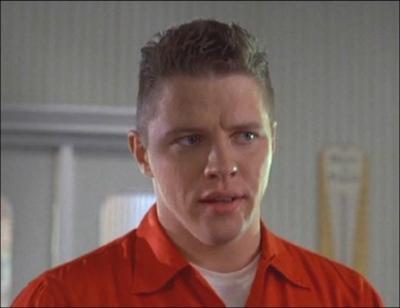 Quel acteur interprète Biff Tannen ?