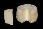 O est fabriqu ce petit fromage, presque aussi rond que long, appel crottin de chavignol ?
