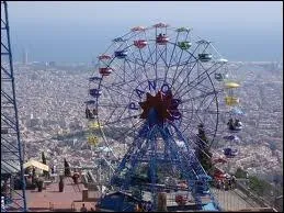 Comment s'appelle ce parc d'attraction ?