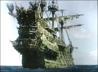 Qui est son capitaine au dbut ?