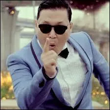 Quelle est cette chanson de Psy qui est la musique du moment ?