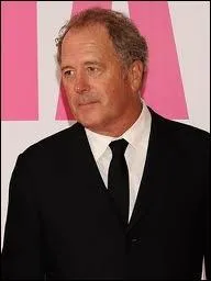 Voici l'artiste sculpteur amricain Don Gummer. Il est l'poux de ?