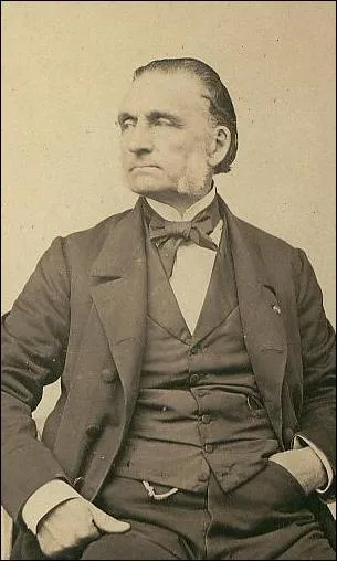 N le 14 octobre 1801, mdecin et clinicien, l'un des premiers  appliquer la trachotomie. Son nom est donn  la contracture de la main (spasmophilie) et  un hpital de Paris.