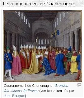 Quelle est la date du couronnement de Charlemagne ?