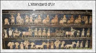 Pendant quel millnaire les premires cits-tats et les premires critures sont-elles apparues ?