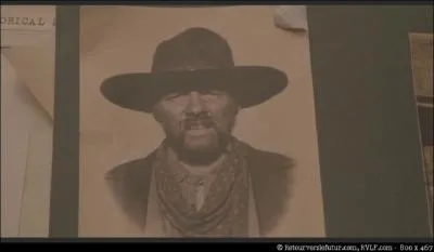 A la bibliothque, ils apprennent que Buford tait un clbre hors la loi hargneux,  baveur ,  la gchette facile et qui se vantait d'avoir tu 12 hommes. Quel tait son surnom ?