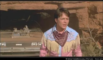 Sur le parking du cinma de plein air, Marty atteint la vitesse de 88 mph et est instantanment projet en 1885. Il cache la DeLorean dans une grotte. Qui le dloge de la grotte ?