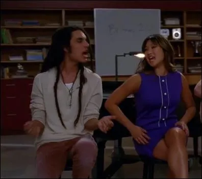 Qui chante  3  en trio avec Tina et Joe ?