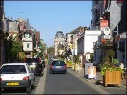 Les habitants de Houlgate portent le nom de ...