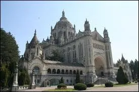 Partons  la dcouverte de la ville de Lisieux. Comment s'appellent ses habitants ?